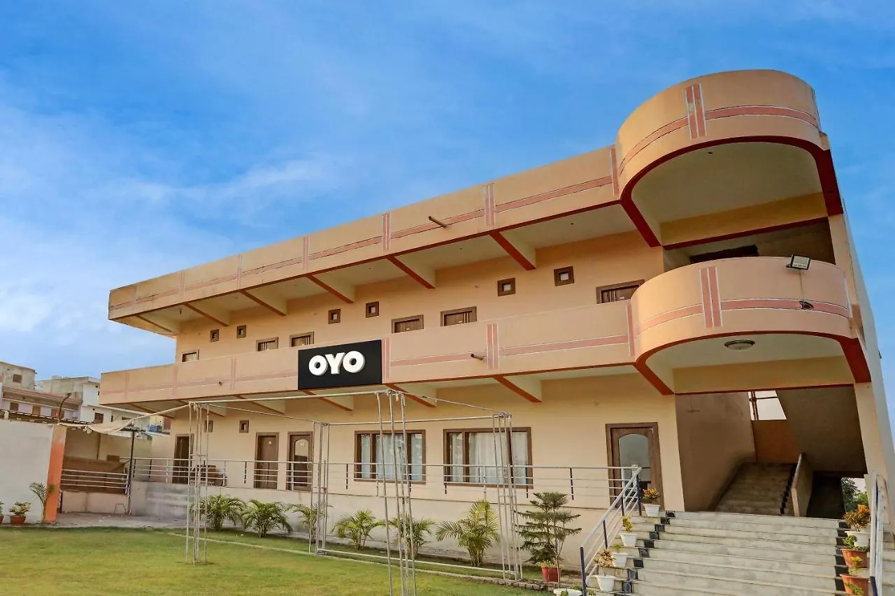 Otel Oyo Flagship Gv Palace Varanasi