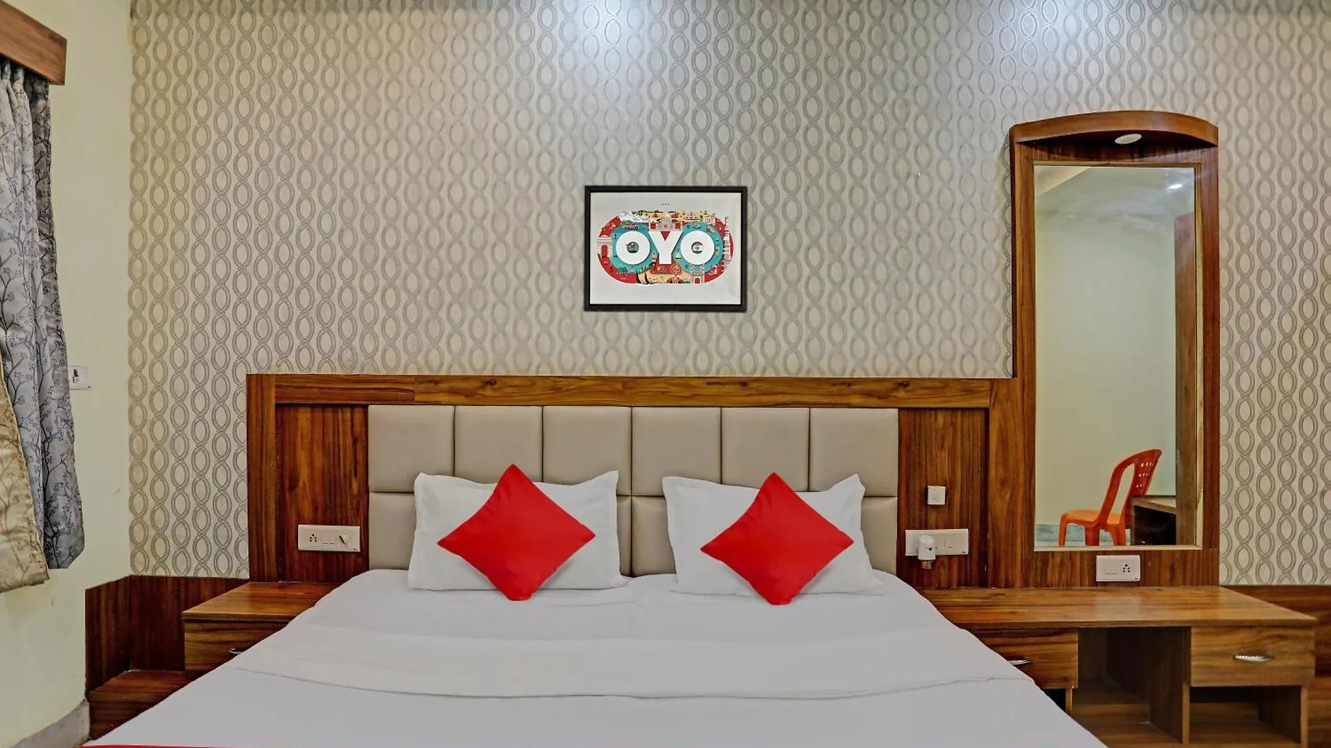 Otel Oyo Flagship Gv Palace Varanasi