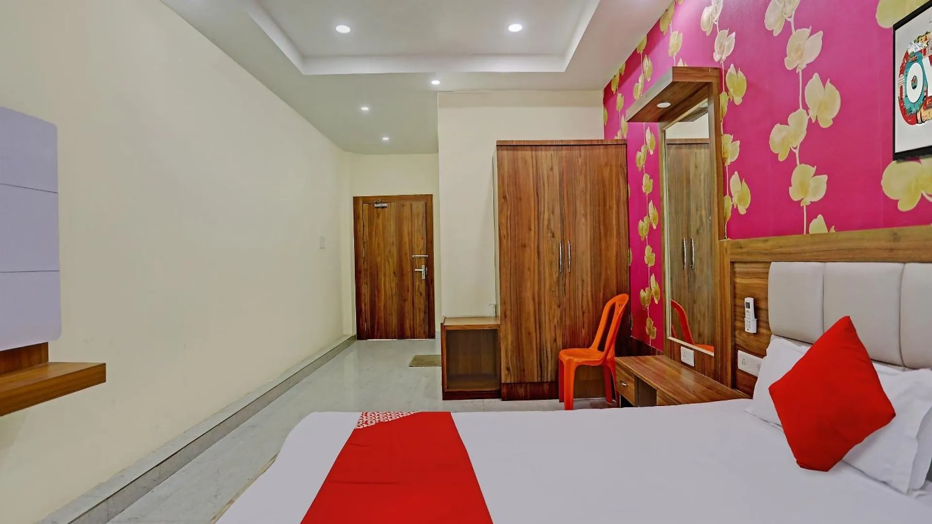 Oyo Flagship Gv Palace Varanasi 3*, Kakarmatha Hindistan
